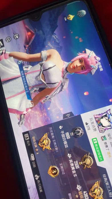 和平精英体验服怎么变外挂（和平精英体验服怎么开挂包）